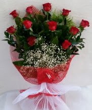 11 adet kırmızı gülden görsel çiçek  Şırnak hediye çiçek yolla 